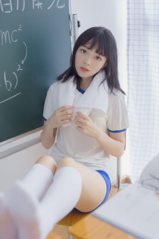 飞奔去月球